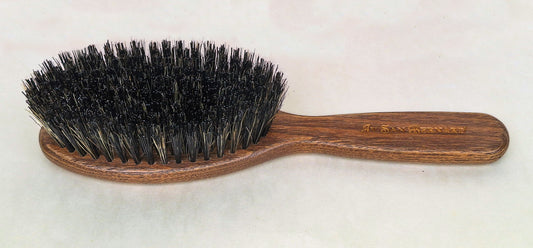 SPAZZOLA  6171-09 Adatta per cani e gatti con pelo corto.